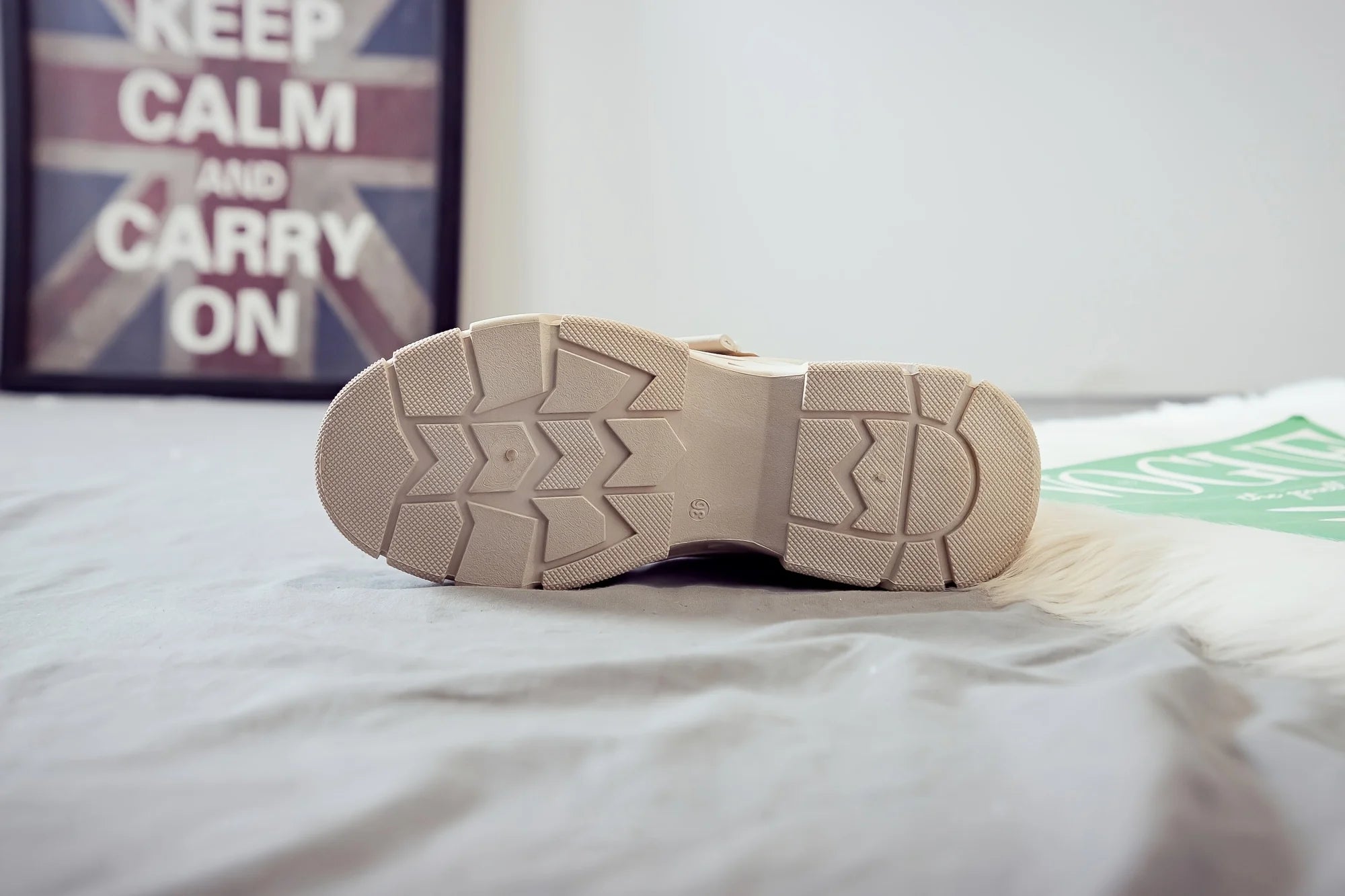 Women's Ankle Boot, Short Boot, Winter Boot with Thick Lining and Insulation, Stylish and Versatile, Thick-Soled Winter Boot